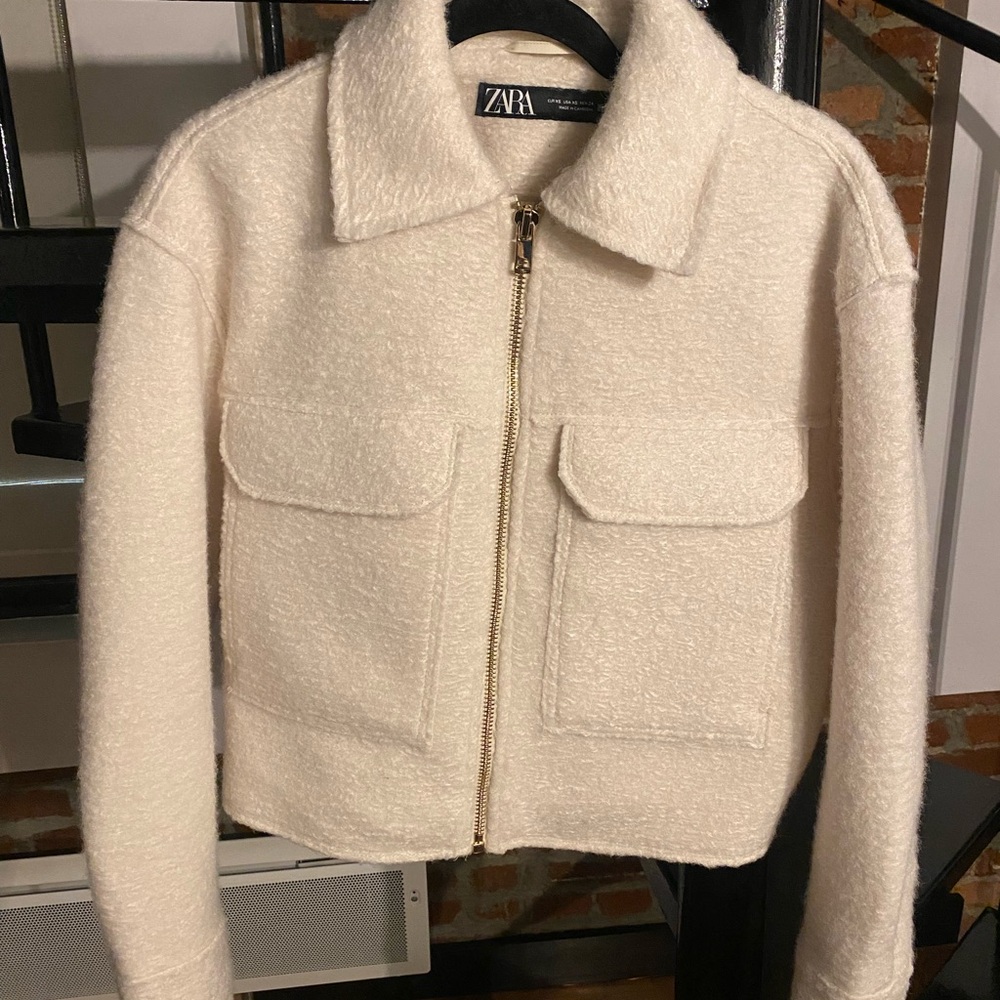 Zara Women's Off-White Teddy Jacket